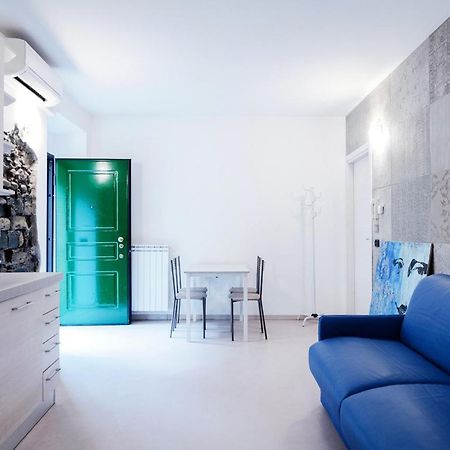 Blue Loft - The House Of Travelers Appartement Como Buitenkant foto