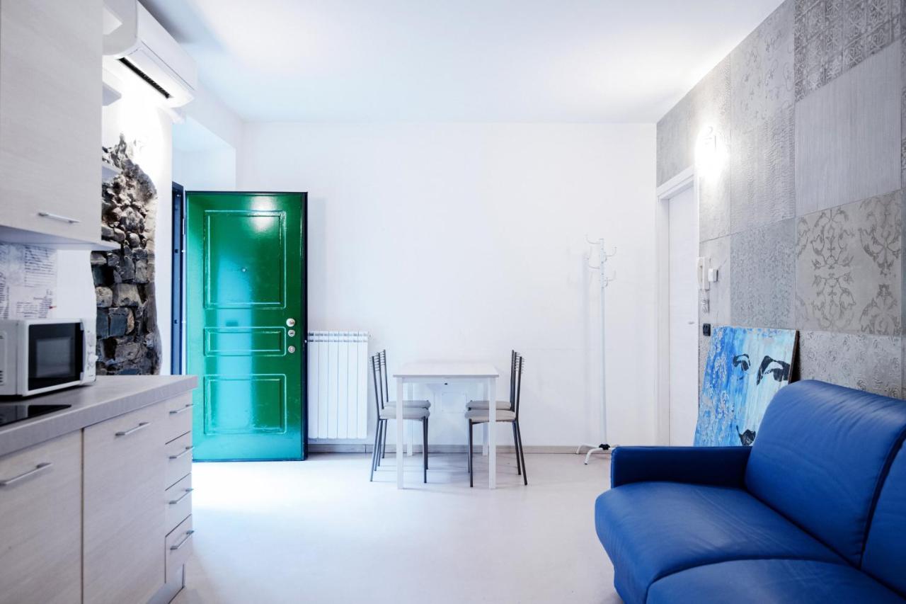 Blue Loft - The House Of Travelers Appartement Como Buitenkant foto